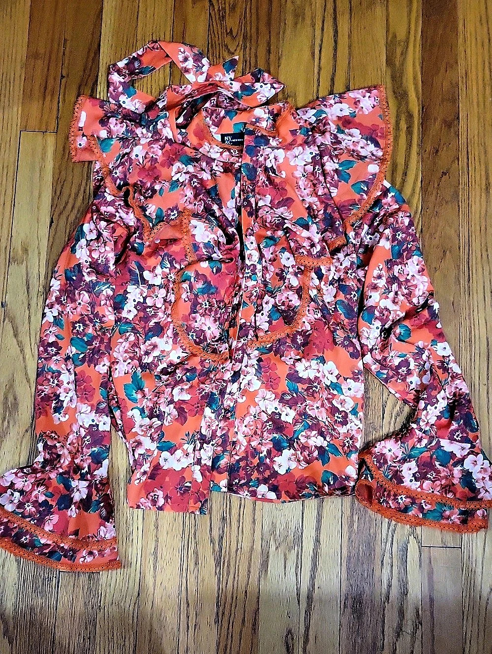 NY&C Floral Blouse in Coral & Green Size Small NWT